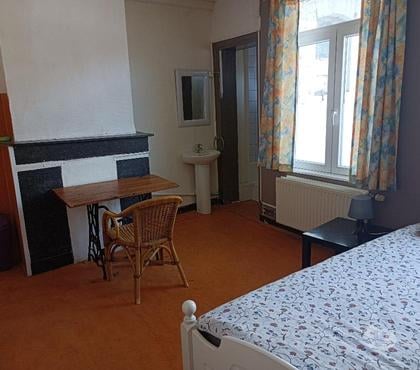 location meublé Liège-Centrum Liège - Photos Vivastreet chambre meublée pour étudiant(e) ou stagiaire