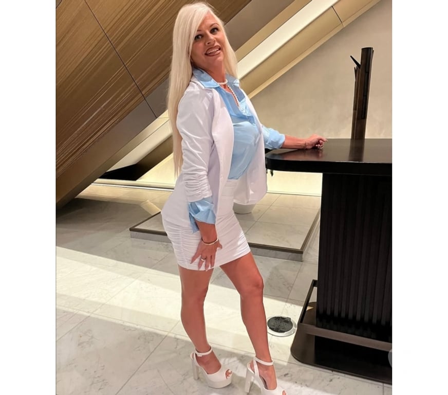 Escort Ixelles - Photos Vivastreet Massage erotic prive à Ixelles