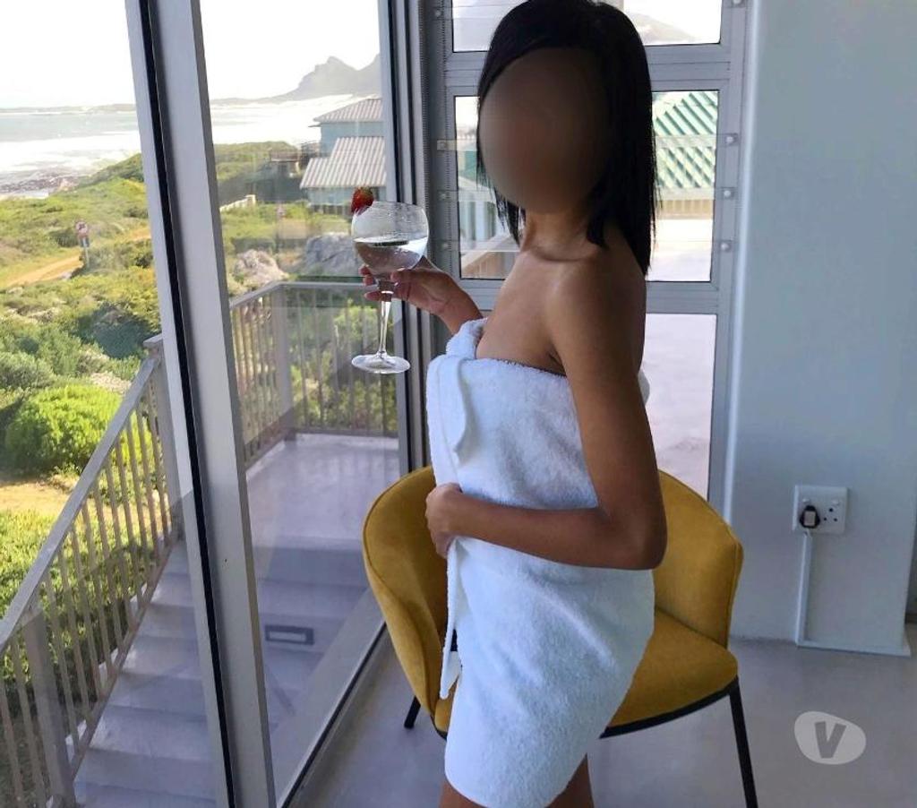 Escort Fosses-la-Ville - Photos Vivastreet J'attendes avec impatience notre rencontre!