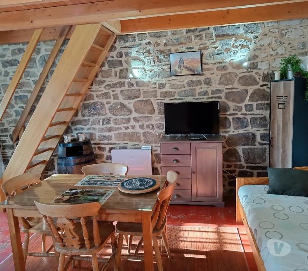 Location vacances France - Photos Vivastreet Bretagne : petit gite cocooning Monts d'Arrée