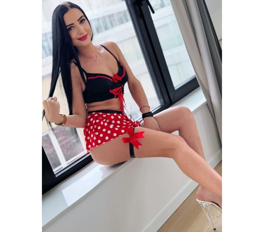 Escort Aubange Athus - Photos Vivastreet Leyla nouvelle fille a Athus