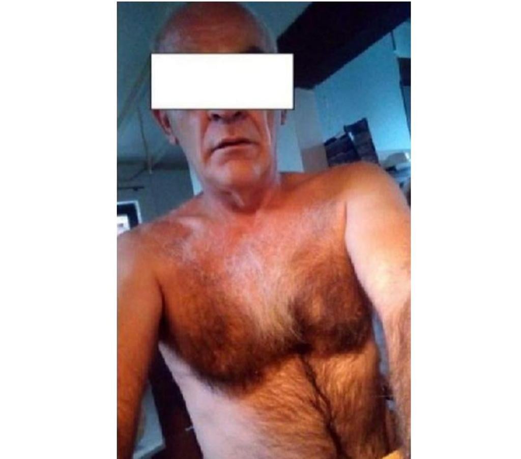 Gay Chimay Chimay-Centrum - Photos Vivastreet On cherche un trio