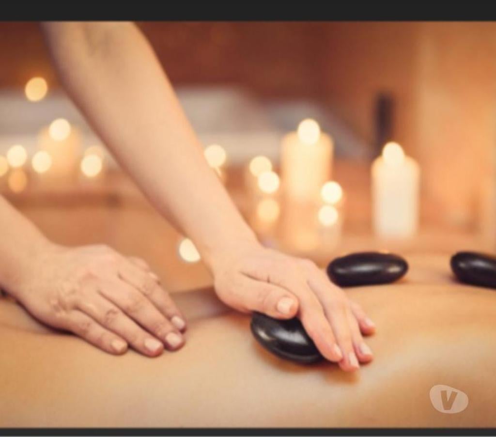 Escort Beauraing Beauraing-Centrum - Photos Vivastreet Adeline, 40 ans, recois pour massage