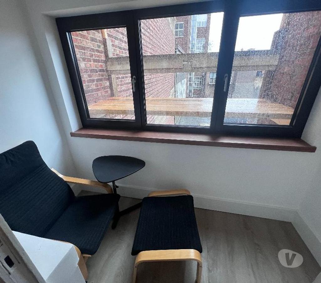 location meublé Liège Liège-Centrum - Photos Vivastreet APPARTE MEUBLE A LOUER 1chambre à coucher Bd. Avroy Liege