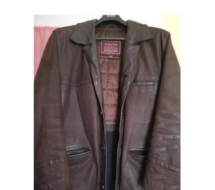 Vêtements occasion - Photos Vivastreet VESTE EN CUIR HOMME