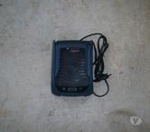 — Rechargeur de batterie