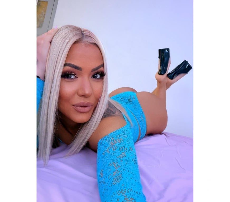 Escort Aubange Athus - Photos Vivastreet Sexy et chaud adelina