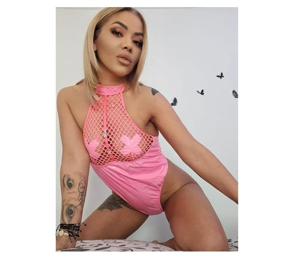 Escort Aubange Athus - Photos Vivastreet Sexy et chaud adelina