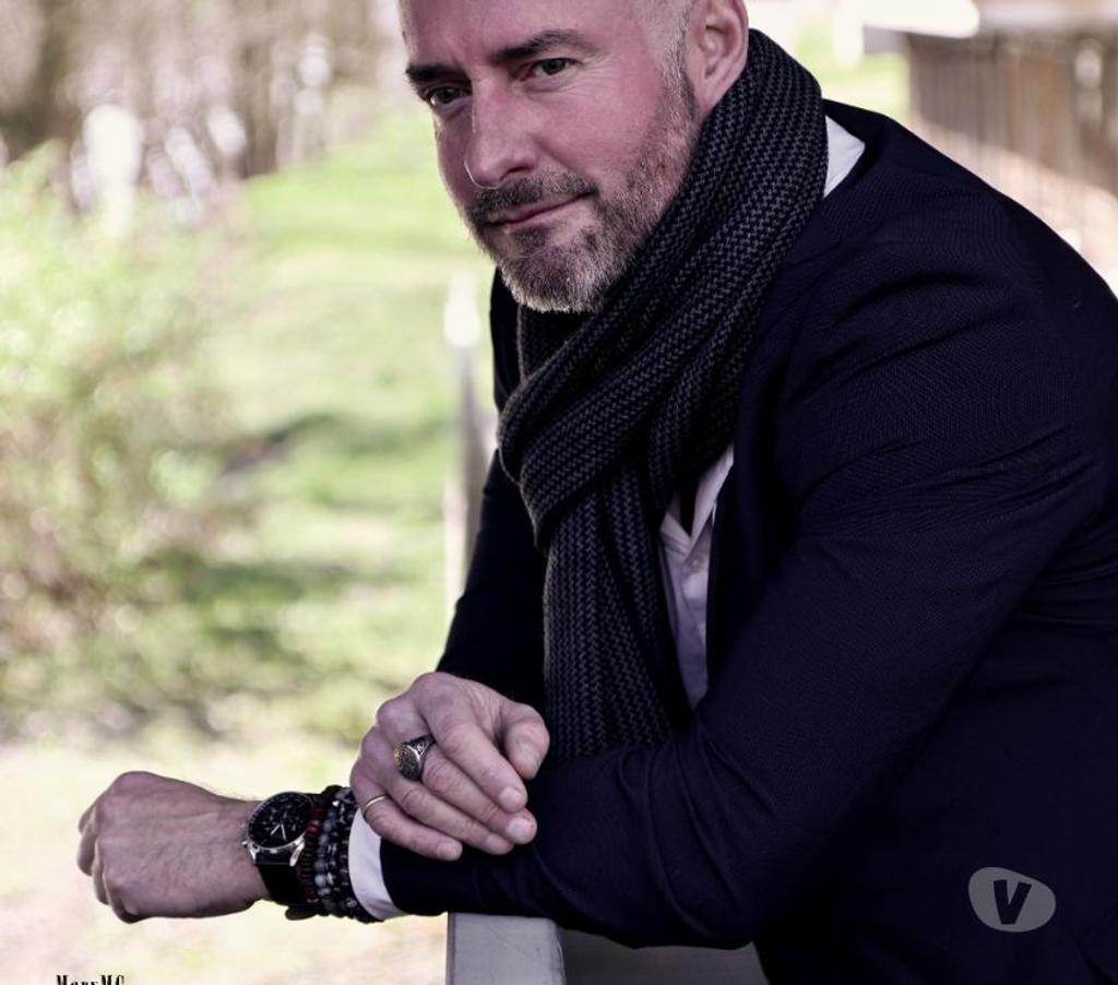 exhib Baillonville - Photos Vivastreet Bel homme classe