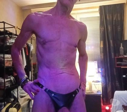 Rencontre gay Liège-Centrum Liège - Photos Vivastreet Petit mec à soumettre