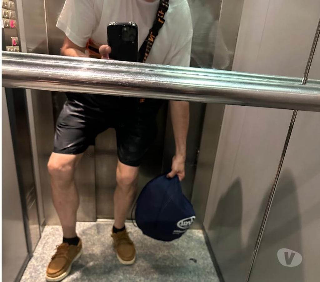 Gay Liège Liège-Centrum - Photos Vivastreet T’es male viril ou arabe ou sportif tu veux baiser docile