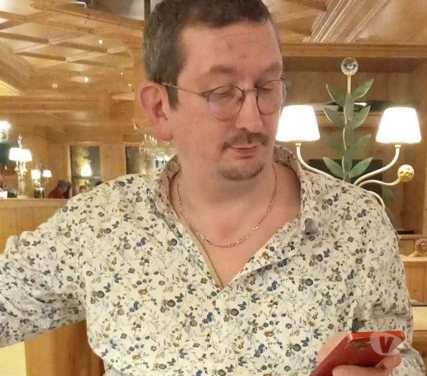 exhib Huy - Photos Vivastreet Homme soumis... A la recherche de jolis pieds féminins....