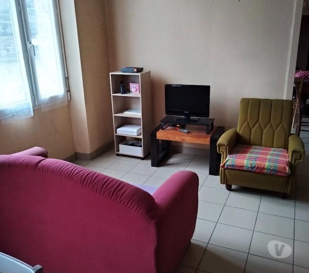 Annonce maison France - Photos Vivastreet Maison de village 7 pièces – 160 m² plus dépendances