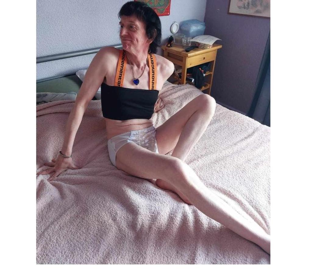 Gay Escorts Paliseul Paliseul-Centrum - Photos Vivastreet Agréable massage harmonisant ou tantrique pour hommes