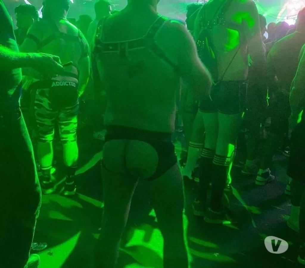 Gay Bruxelles (Brussels) Bruxelles-Centrum - Photos Vivastreet SALOPE ESPAGNOL POUR MACHO VIRIL, ALPHA AND ACTIF