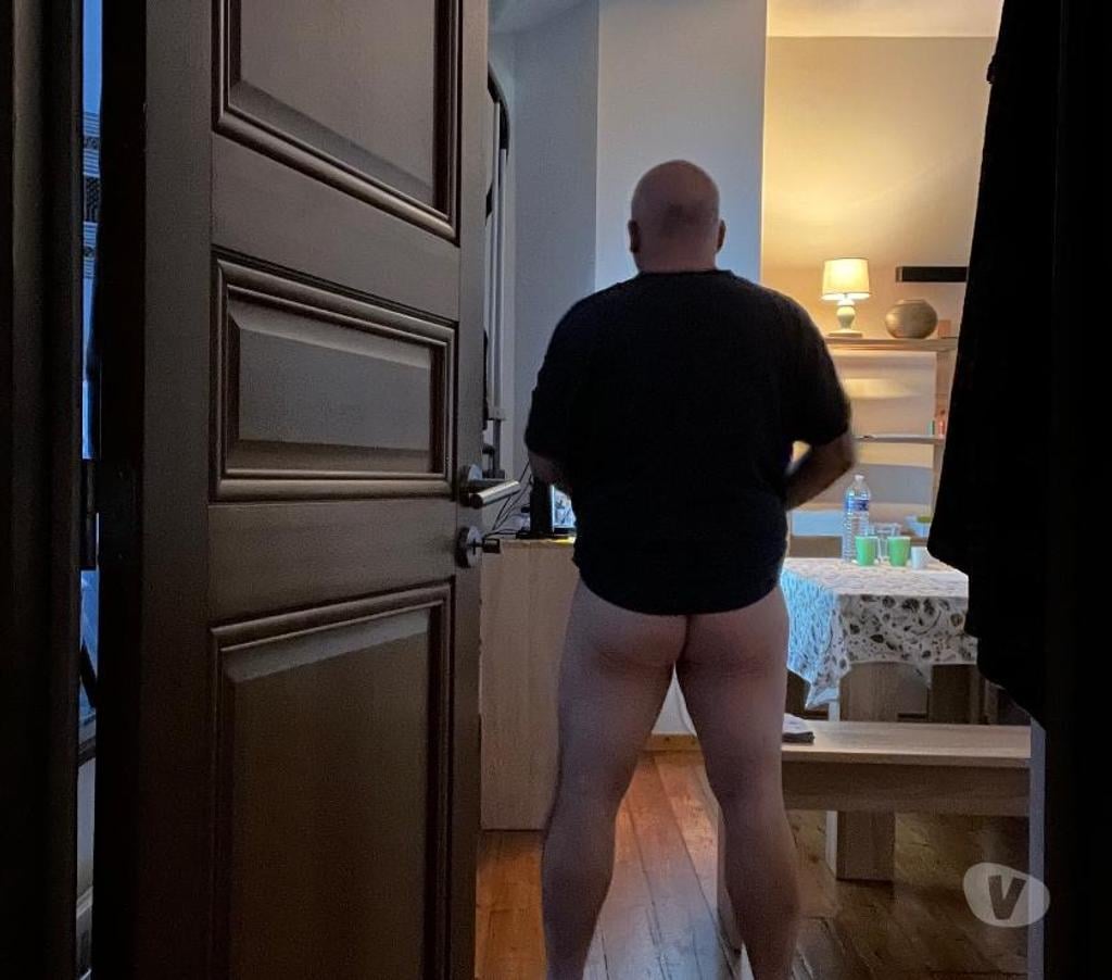 Gay Saint-Gilles - Photos Vivastreet bonjour je cherche un mec sympa à sucer