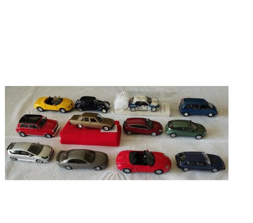 Collections Manage - Photos Vivastreet voiture et collections