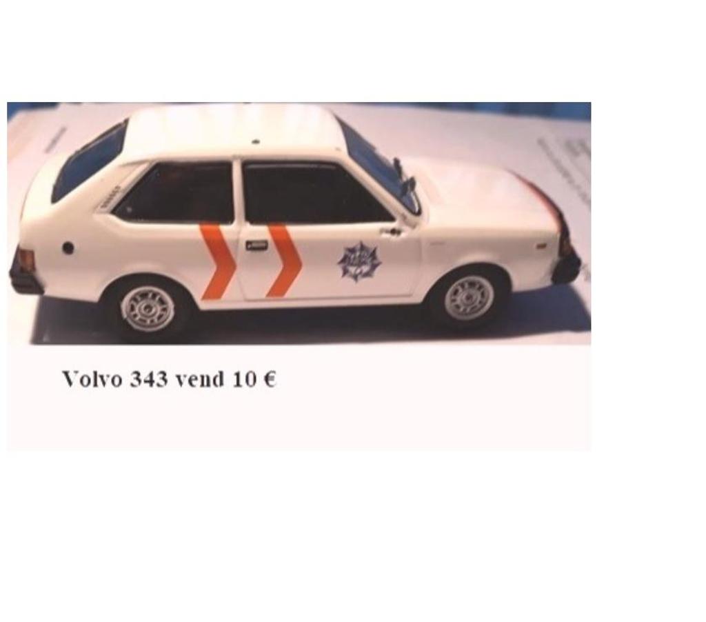 Collections Manage - Photos Vivastreet voiture et collections