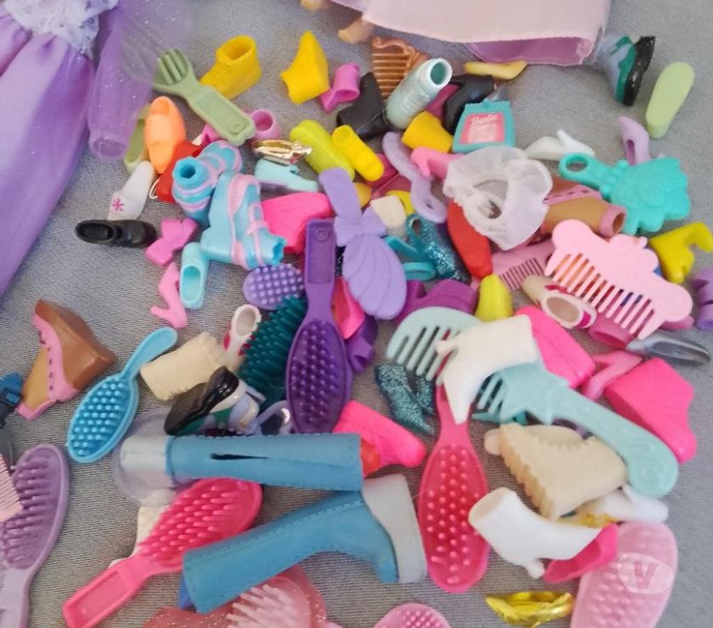 Jeux - jouets Tubize - Photos Vivastreet Barbie et accessoires30€