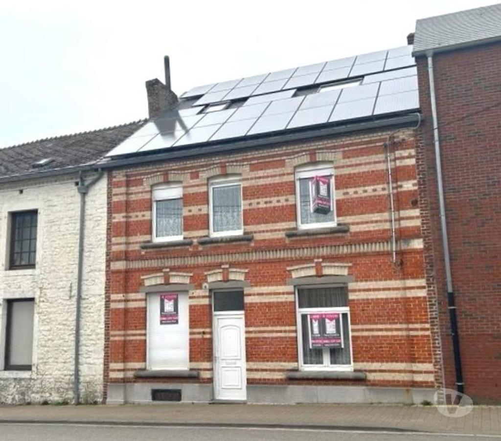 Annonce maison Florennes Florennes-Centrum - Photos Vivastreet Très jolie maison 6 chambres + jardin + 2 garages. PEB D.