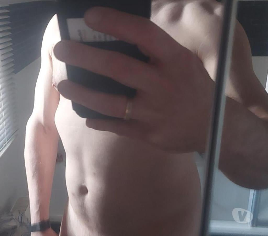 Gay Uccle - Photos Vivastreet Maître remplissez-moi svp