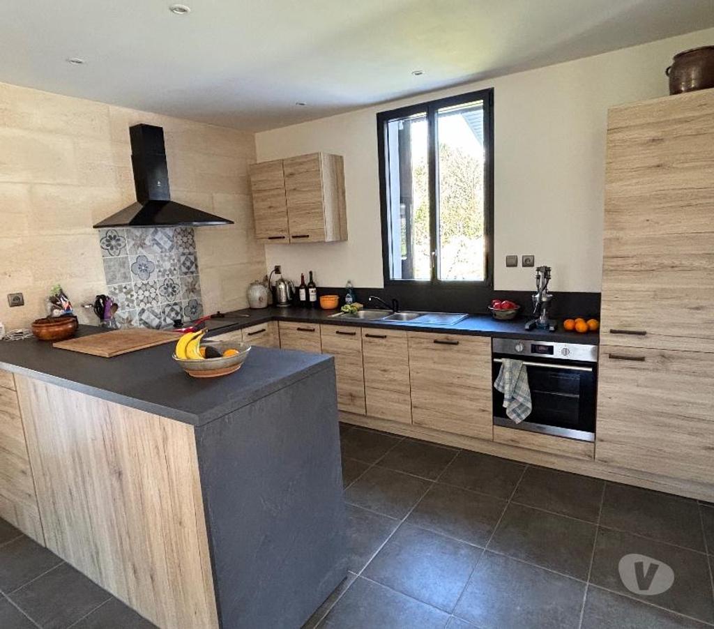 Annonce maison France - Photos Vivastreet BASSIN D’ARCACHON PROPRIÉTÉ DE 18 HECTARES