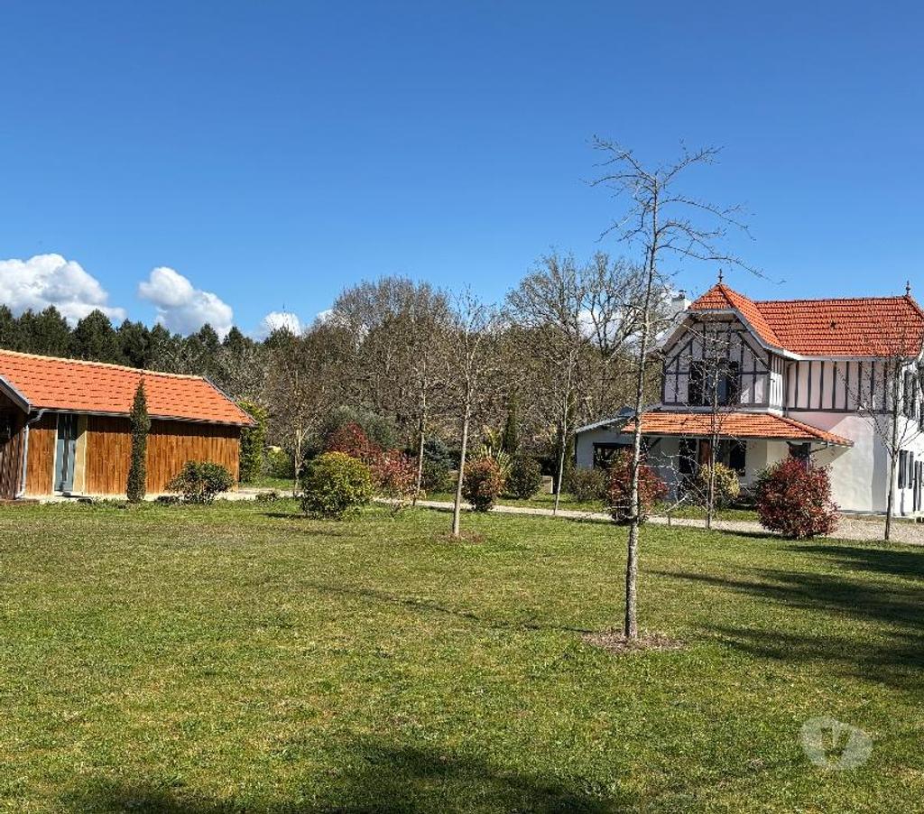 Annonce maison France - Photos Vivastreet BASSIN D’ARCACHON PROPRIÉTÉ DE 18 HECTARES