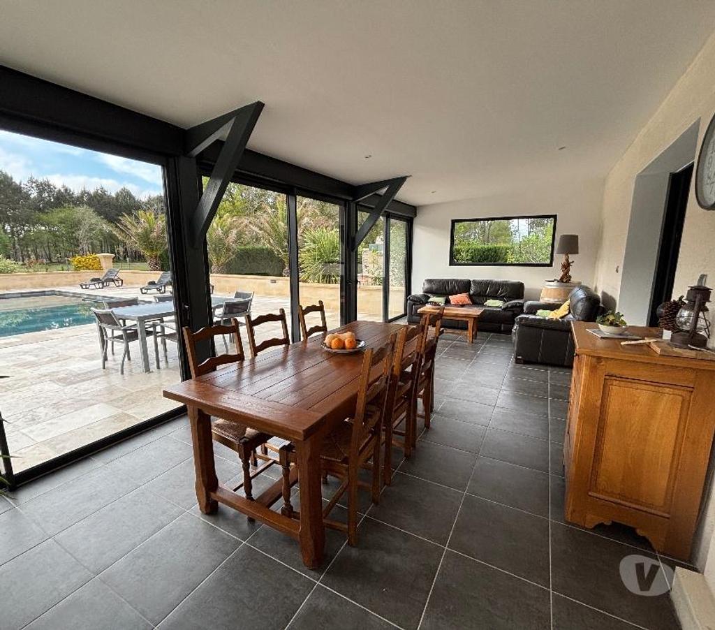 Annonce maison France - Photos Vivastreet BASSIN D’ARCACHON PROPRIÉTÉ DE 18 HECTARES