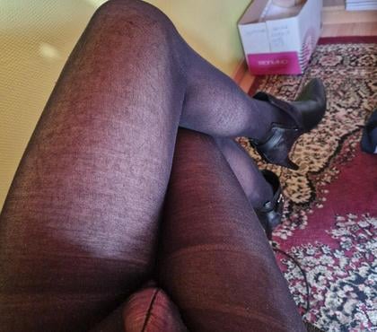 Rencontre gay Bonnert Arlon - Photos Vivastreet Mec en collants cherche amant régulier