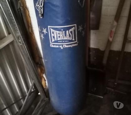 Matériel de sport Ciply Mons - Photos Vivastreet sac de frappe pour sportifs