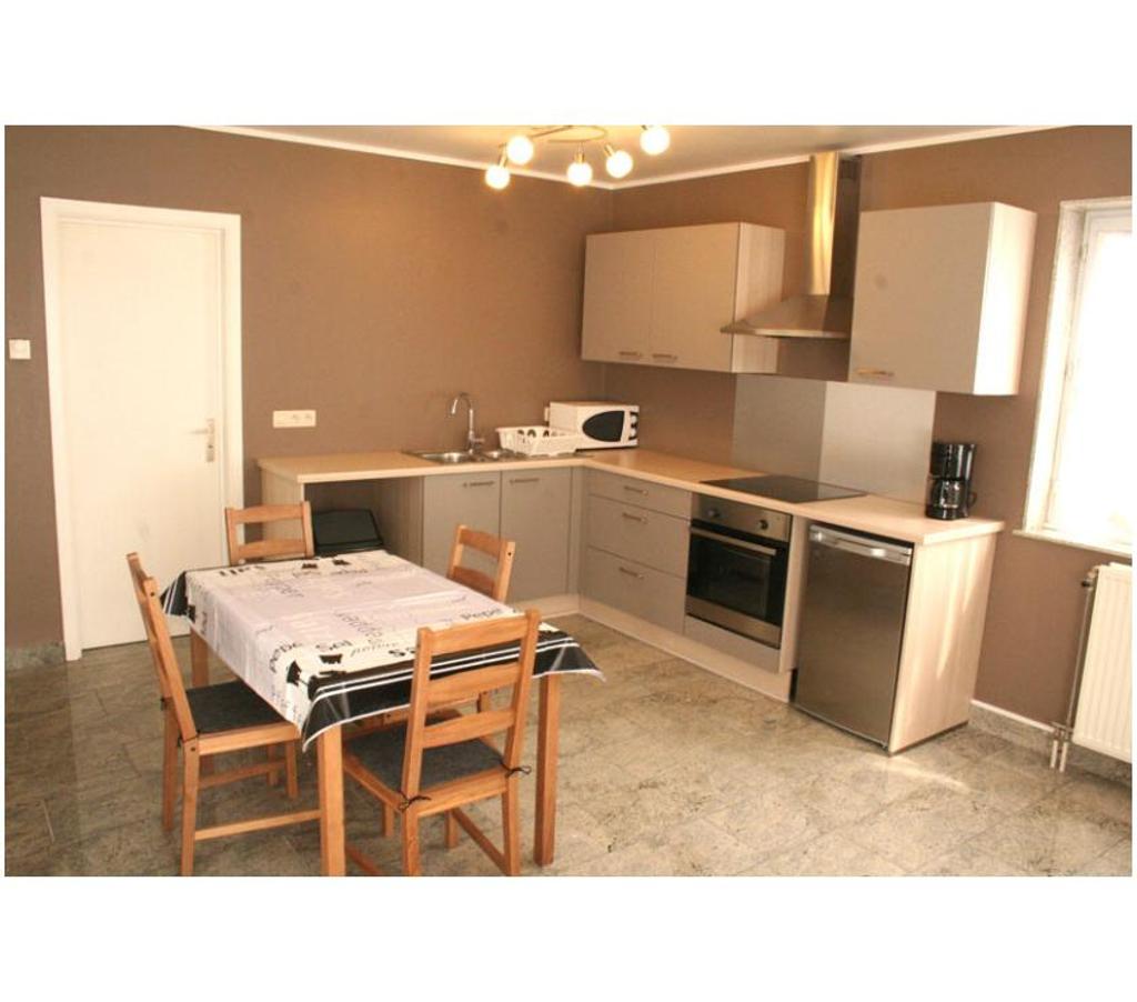 location meublé Mons S.H.A.P.E. Belgique - Photos Vivastreet Appartement 1ch meublé location flexible au mois TV+wifi