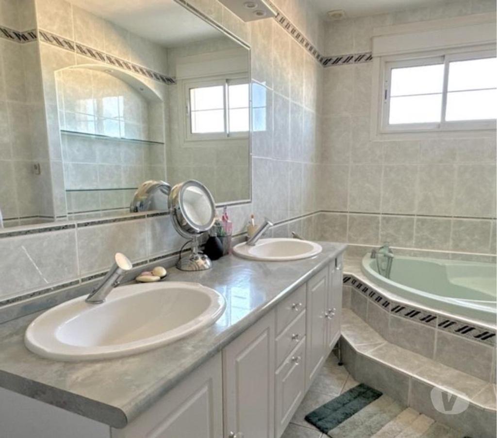 Annonce maison France - Photos Vivastreet Villa en campagne Drôme Provençale