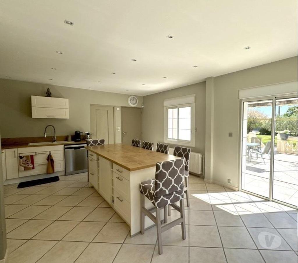 Annonce maison France - Photos Vivastreet Villa en campagne Drôme Provençale