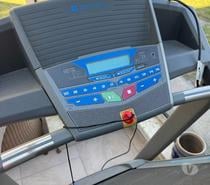 A vendre tapis de course DOMYOS
