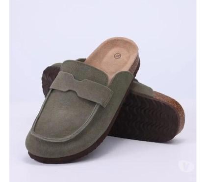 Chaussures et bottes occasion - Photos Vivastreet Pantoufles à Plateforme : confort