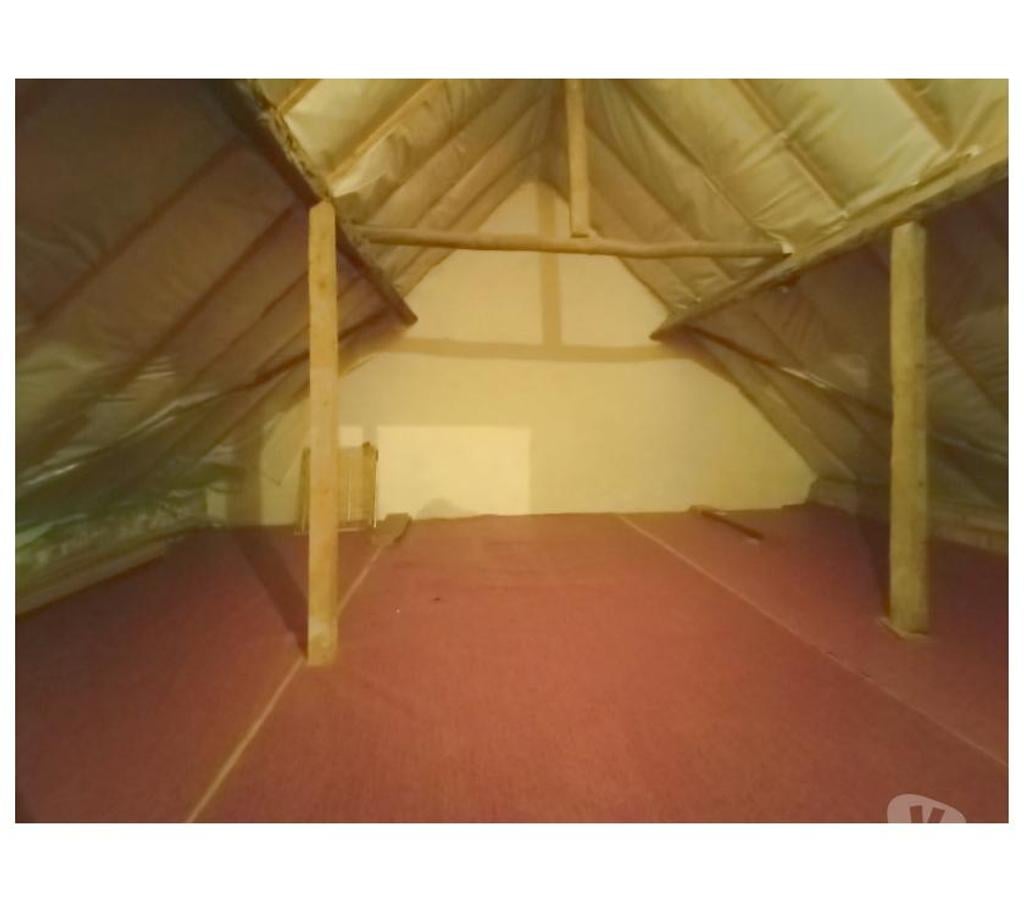 Annonce maison Oostvleteren - Photos Vivastreet Maison détachée avec 3 chambres, grand jardin et 2 garages