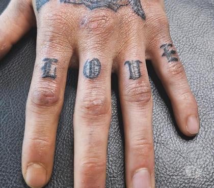 Autres services Liège-Centrum Liège - Photos Vivastreet Tatouage sur devis