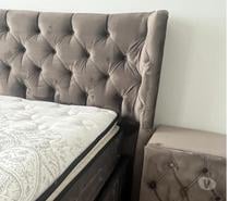 Chambre à coucher - Lit-Coffre + 2 chevets + matelas