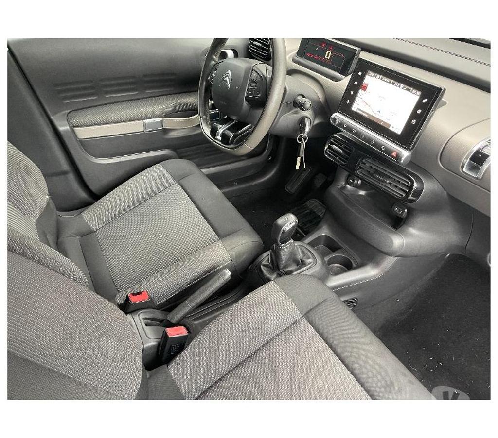 Voiture à vendre Aubange Athus - Photos Vivastreet CITROEN C4 CACTUS 1.5BLUE-HDI 100CV SHINE