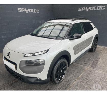 Voiture à vendre Athus Aubange - Photos Vivastreet CITROEN C4 CACTUS 1.5BLUE-HDI 100CV SHINE