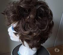 Perruque en cheveux véritables