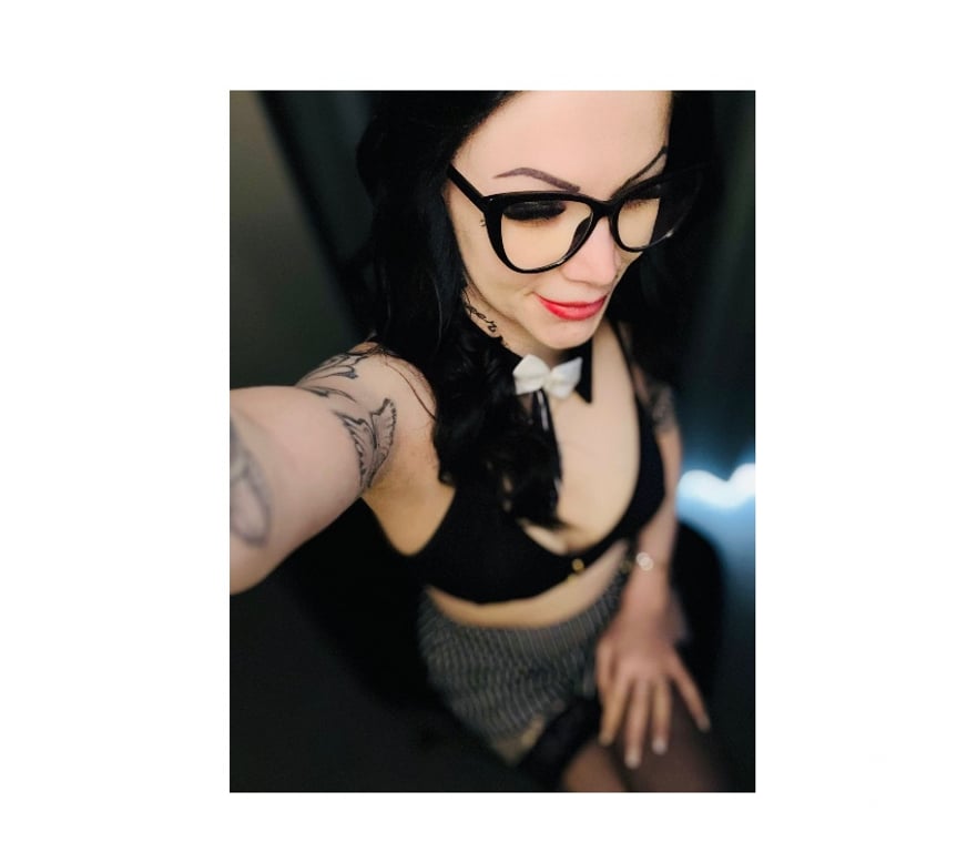 Escort Lebbeke - Photos Vivastreet Salut beau gosse xx 😘 Je m'appelle Michelle Real