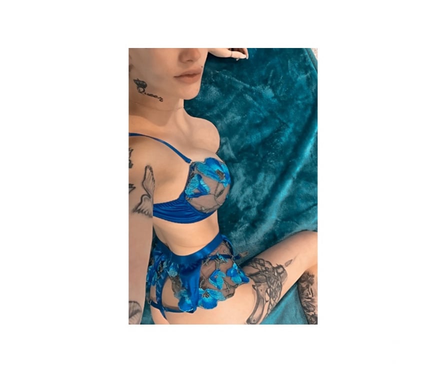 Escort Lebbeke - Photos Vivastreet Salut beau gosse xx 😘 Je m'appelle Michelle Real