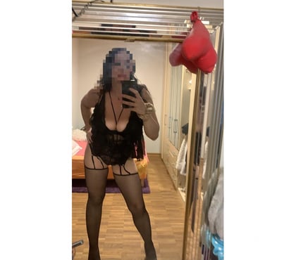 Escort & Massage Athus Aubange - Photos Vivastreet Salma, première fois ici, nouvelle à Esch🥰