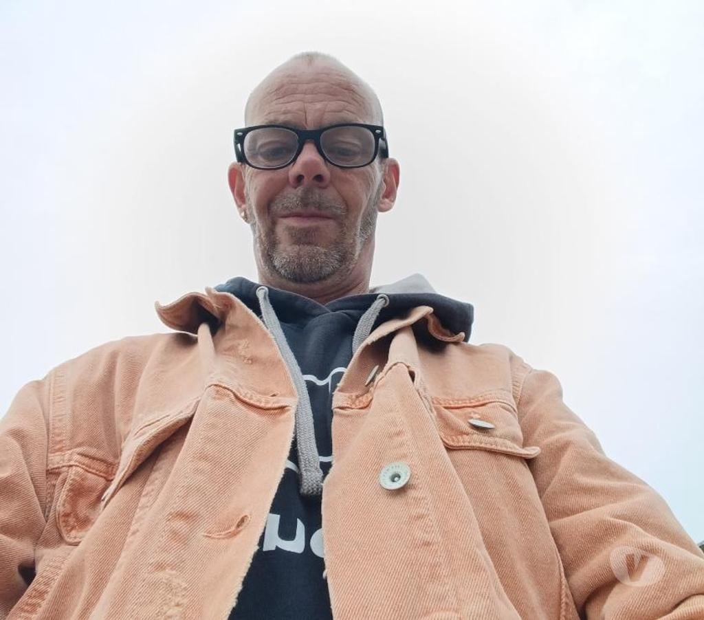 Gay Bruxelles (Brussels) Bruxelles-Centrum - Photos Vivastreet Cherche mec passif