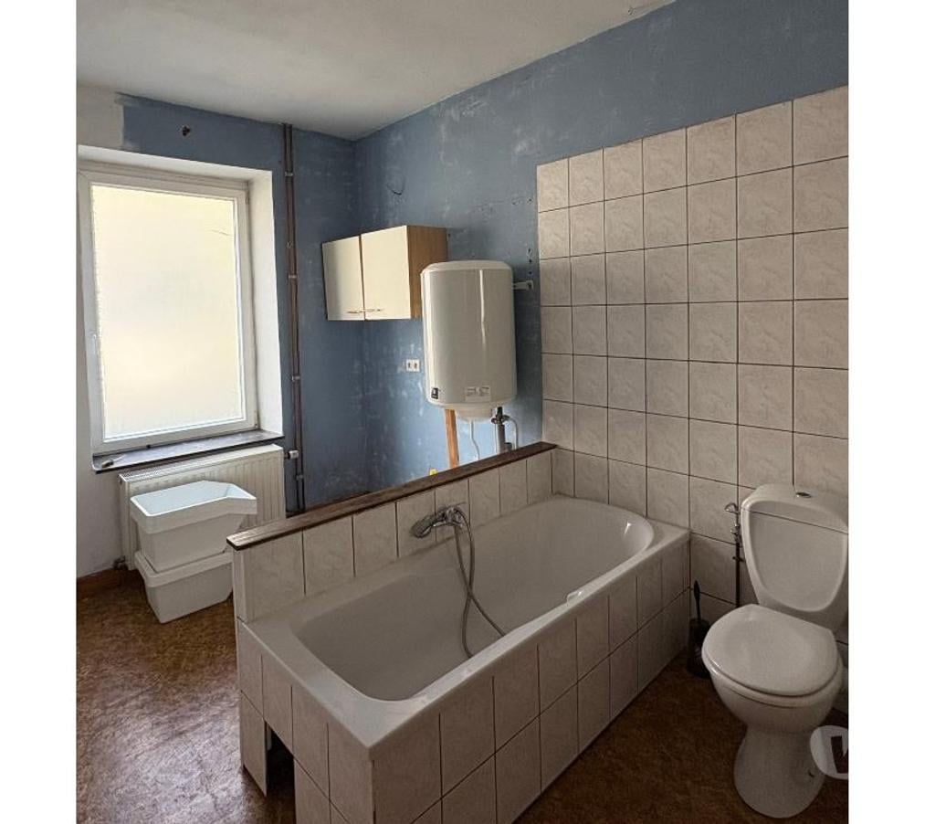 Annonce maison Vielsalm Vielsalm-Centrum - Photos Vivastreet Maison unifamiliale - Projet à rénover - habitable ou lo
