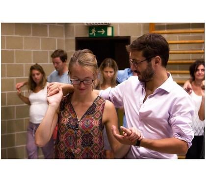 Musique - Théâtre - Danse Braine-l'Alleud-Centrum Braine-l'Alleud - Photos Vivastreet Cours de Bachata danse latino à deux