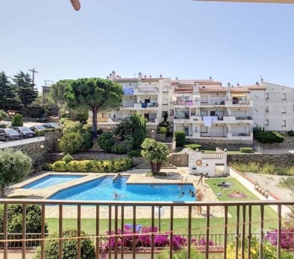 Location vacances Tournai Tournai-Centrum - Photos Vivastreet Rosas Costa Brava Catalogne Espagne