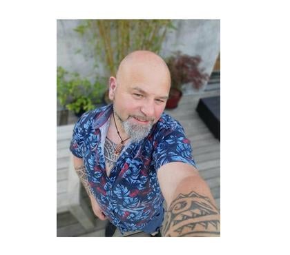 Rencontre libertine - Photos Vivastreet Homme cherche partenaire pour sorties et autres...