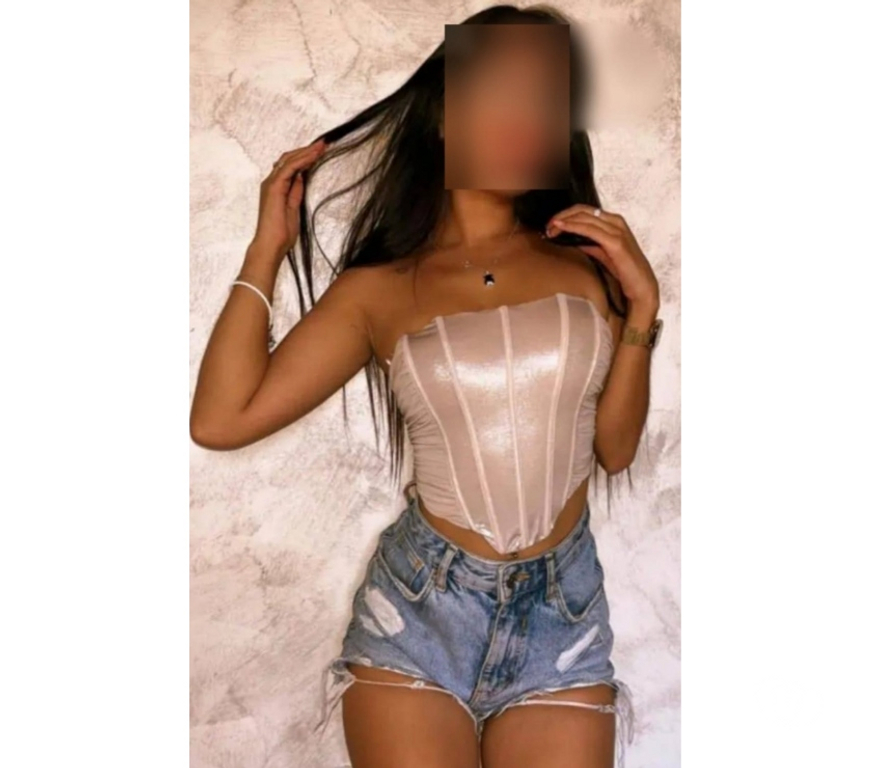 Escort Aubange Athus - Photos Vivastreet Lina... DOUCE, SEXY ET JEUNE....22 ANS